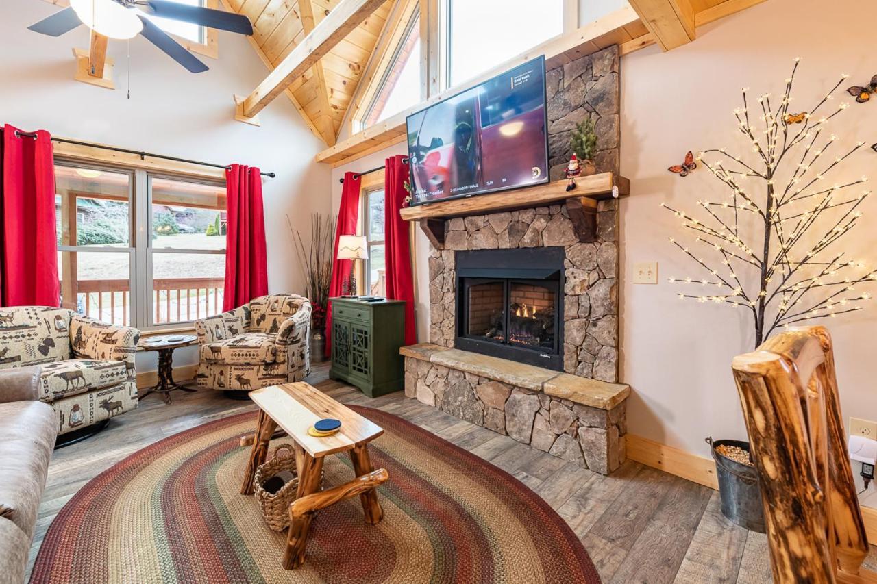 The Red Fox Cabin Villa Maggie Valley Buitenkant foto