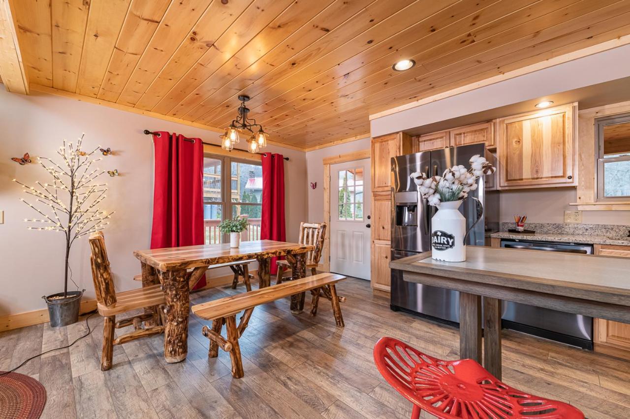 The Red Fox Cabin Villa Maggie Valley Buitenkant foto